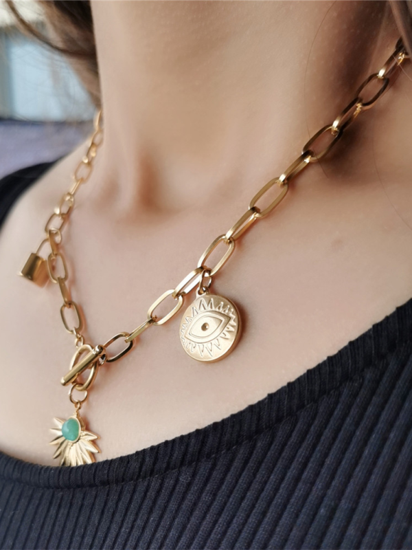 Leaves Devil's Eye Lock Pendant OT Buckle Collarbone Necklace