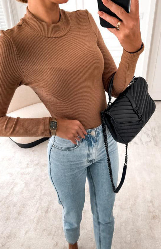 Gia Women's Solid Color Knit Long Sleeve Shirt