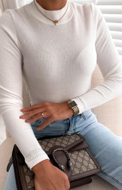 Gia Women's Solid Color Knit Long Sleeve Shirt
