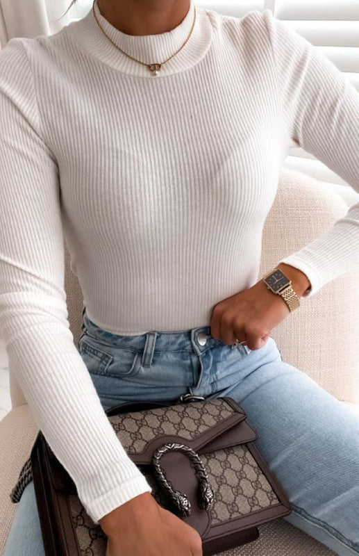Gia Women's Solid Color Knit Long Sleeve Shirt