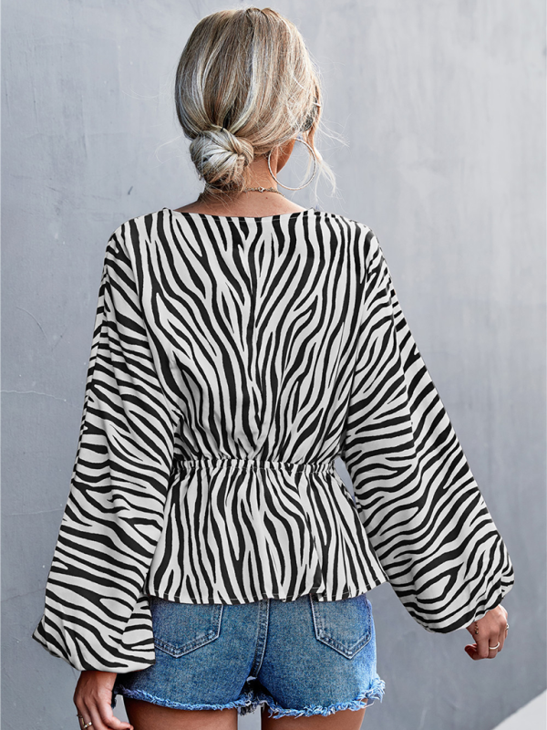 Maud Women's Single Breasted V-Neck Zebra Print Top