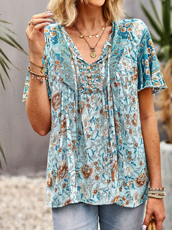 Astrid Women's V Neck Short Sleeve Printed Shirt