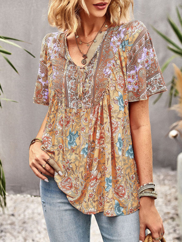 Astrid Women's V Neck Short Sleeve Printed Shirt