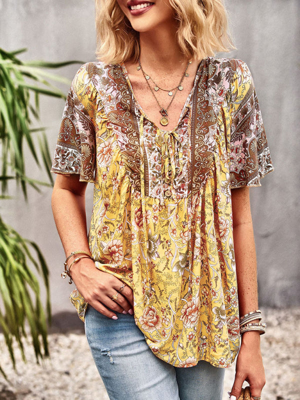 Astrid Women's V Neck Short Sleeve Printed Shirt