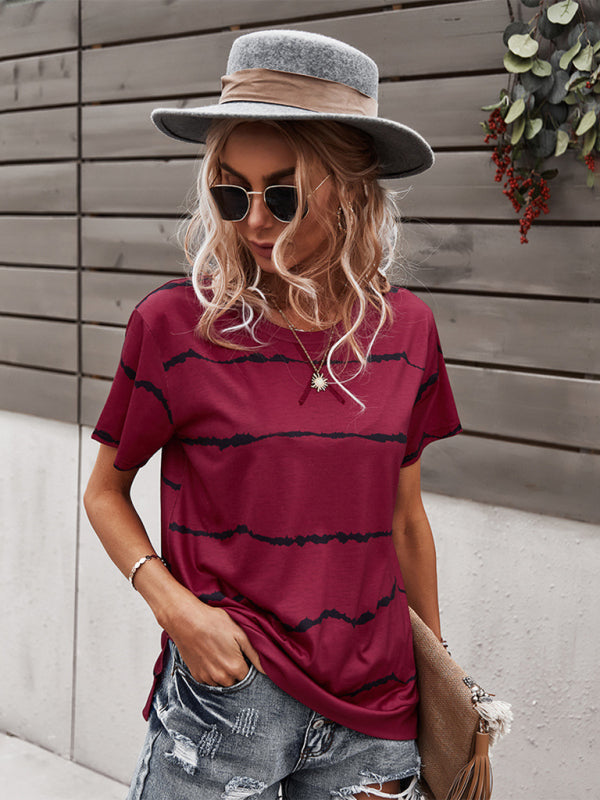 Casey Round Neck T-Shirt Positioning Flower Short Sleeve Ladies