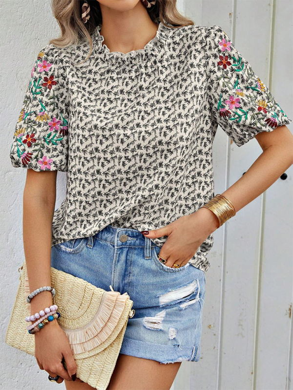Evalina New Embroidered Printed Buckled Wave High Neck Short Colorblock Top