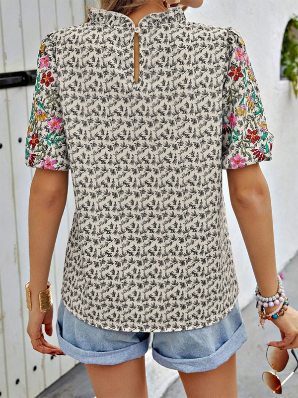 Evalina New Embroidered Printed Buckled Wave High Neck Short Colorblock Top
