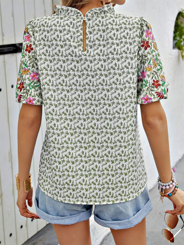 Evalina New Embroidered Printed Buckled Wave High Neck Short Colorblock Top