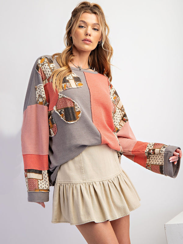 Nyla Women's Contrast Print Waffle Top Casual Loose Sweatshirt