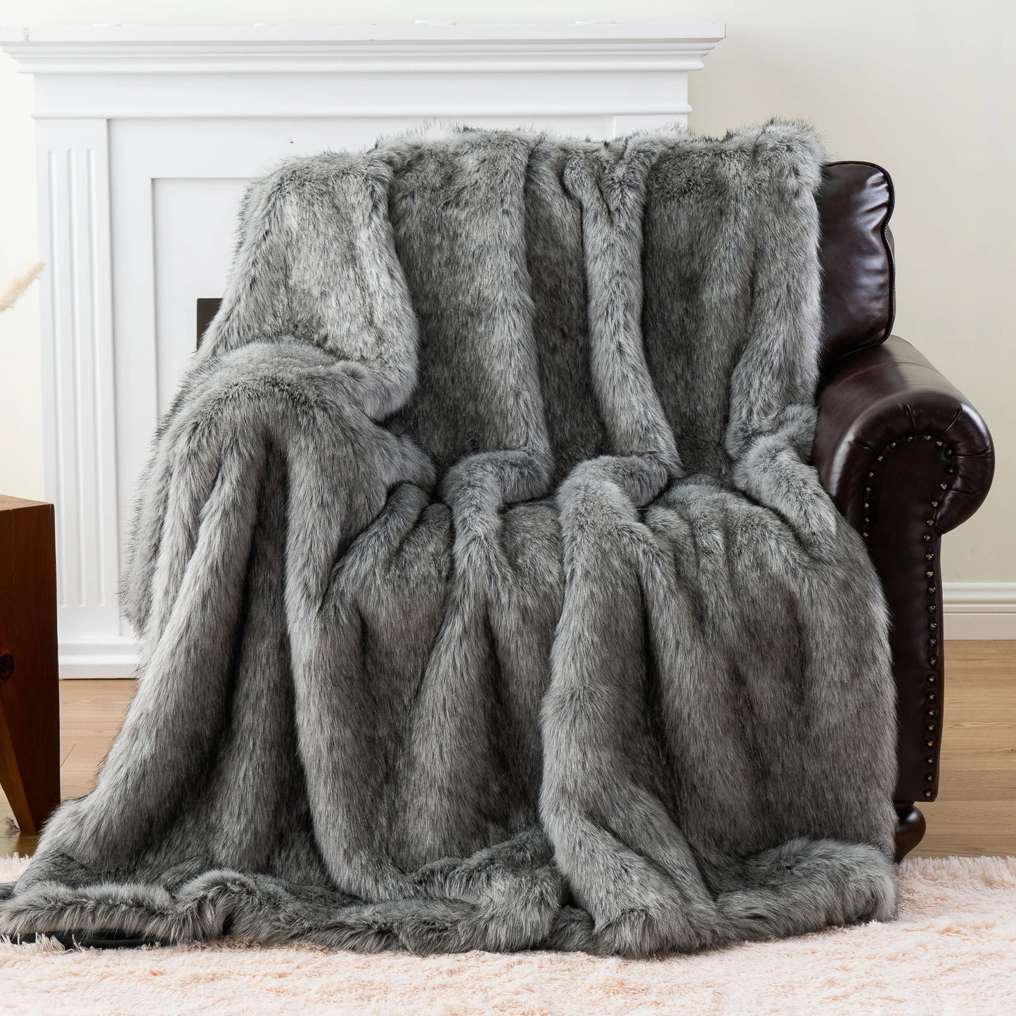 Faux Fur Throw Blanket Luxury Decorative Sofa Blankets Thick Warm Fur Blanket Soft Fluffy Plaid Throws for Bed King Size