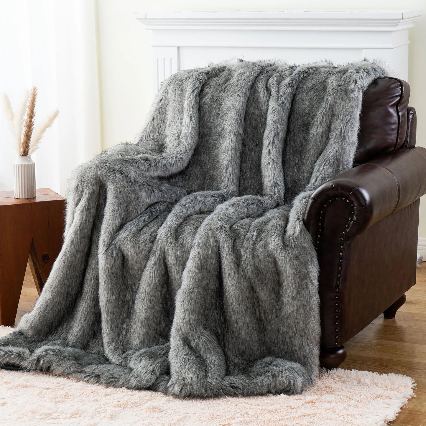 Faux Fur Throw Blanket Luxury Decorative Sofa Blankets Thick Warm Fur Blanket Soft Fluffy Plaid Throws for Bed King Size
