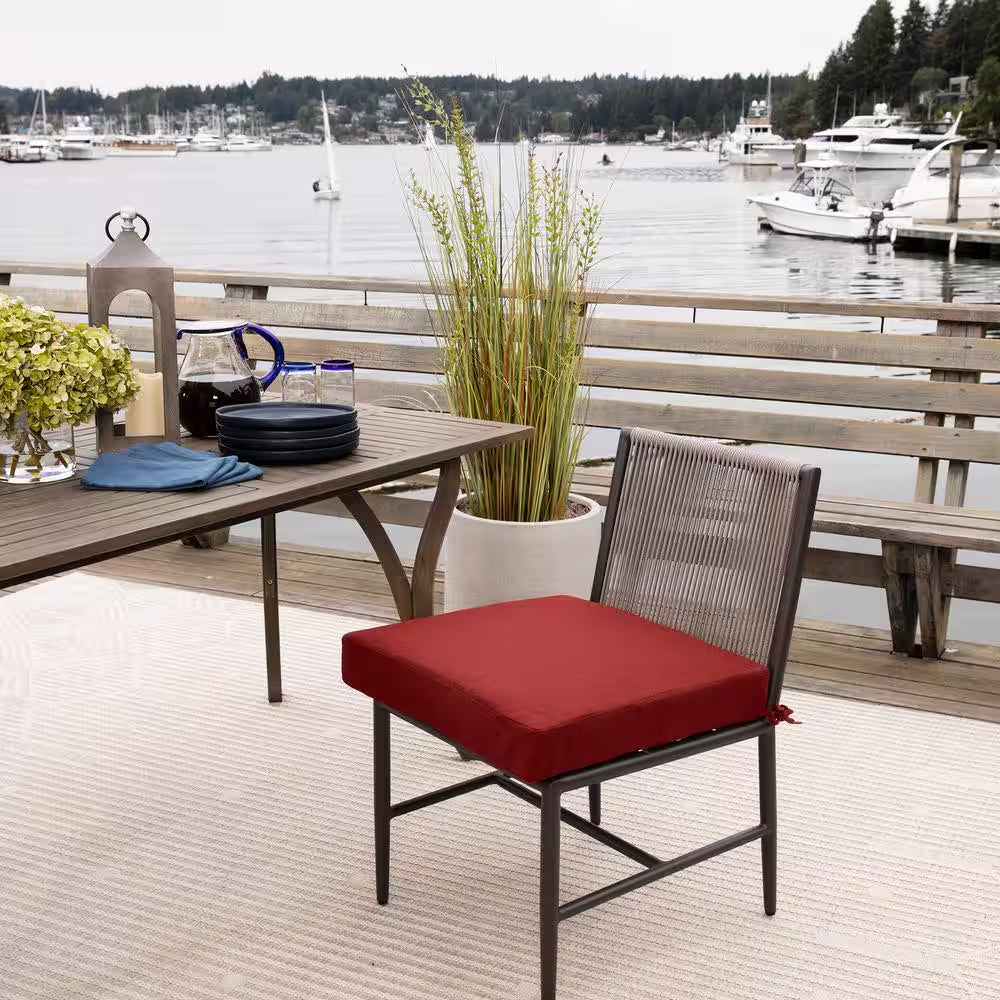 Oceantex 21 In. X 21 In. Nautical Red Square Outdoor Seat Cushion
