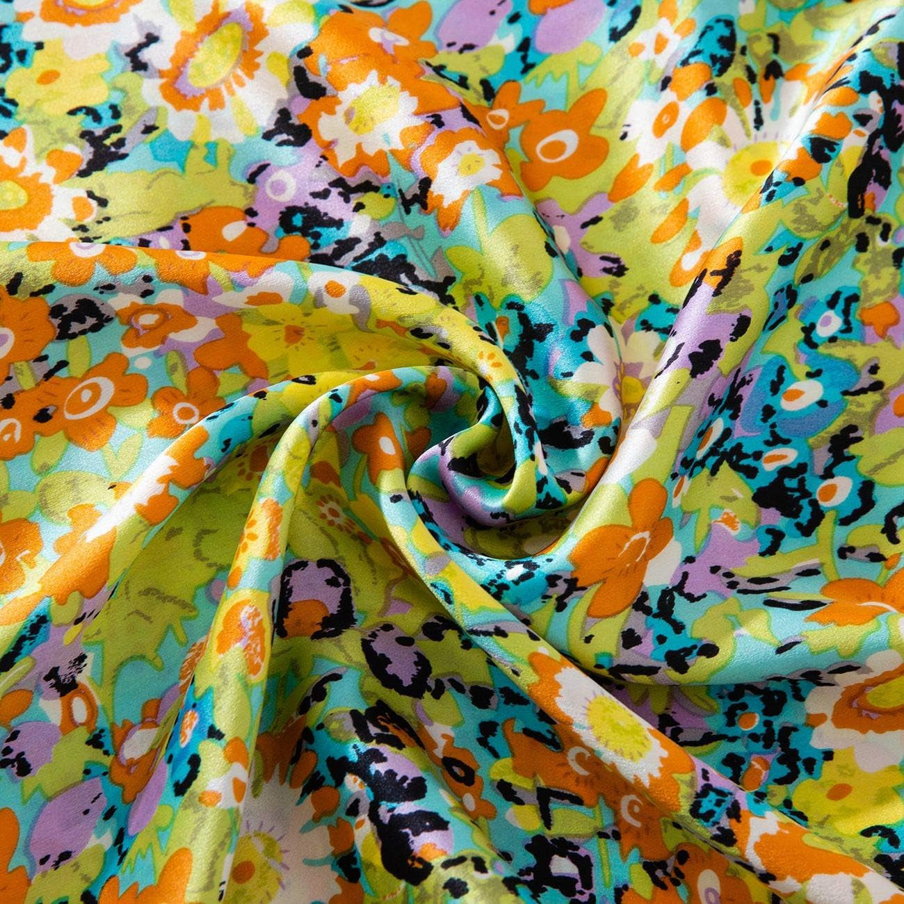 Silk Pillowcase for Hair and Skin with Hidden Zipper Print (Standard, Pattern14)