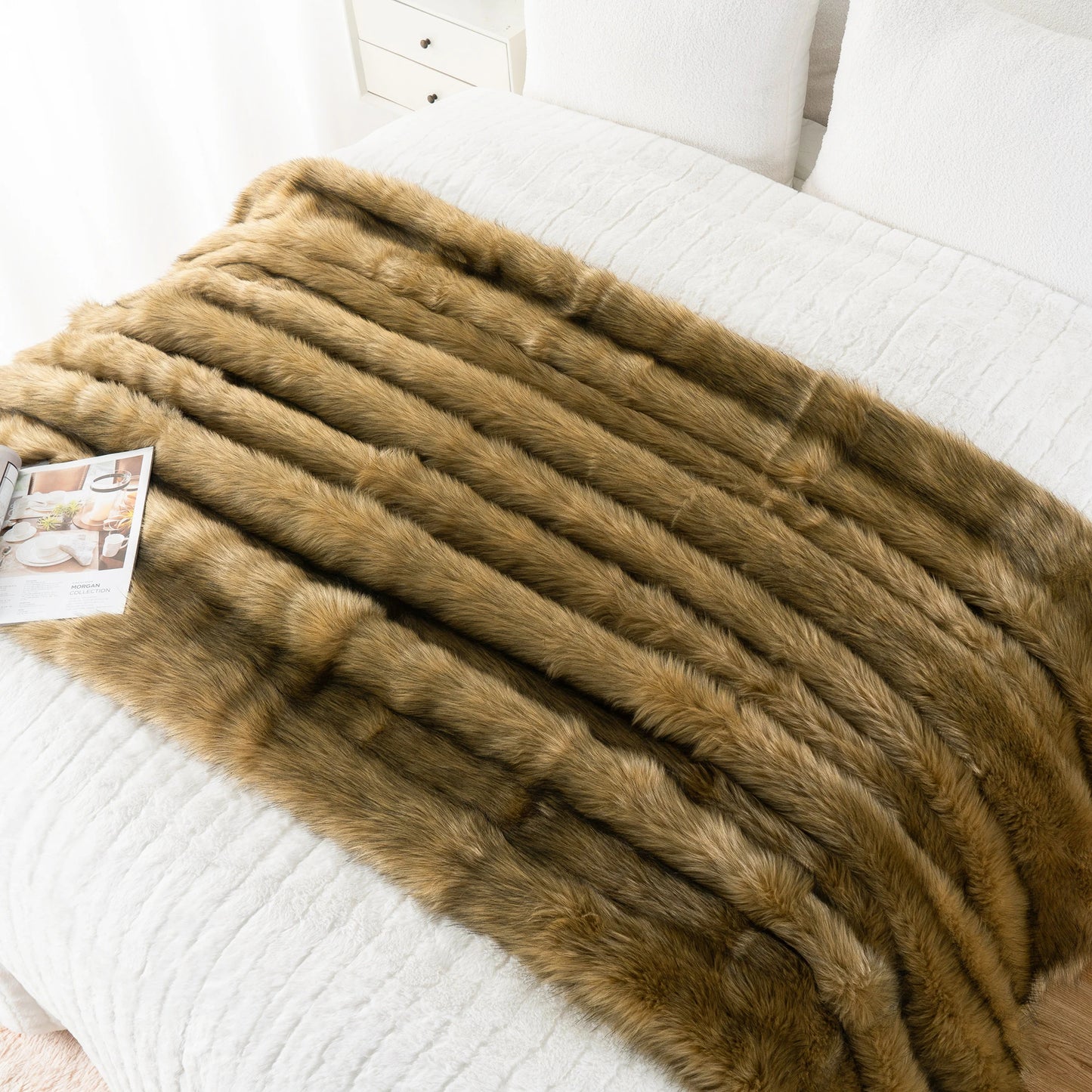 Faux Fur Throw Blanket Luxury Decorative Sofa Blankets Thick Warm Fur Blanket Soft Fluffy Plaid Throws for Bed King Size