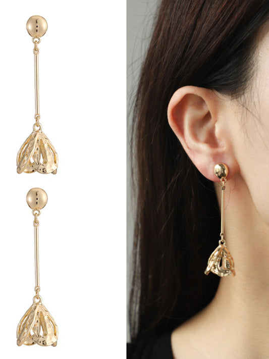 New Geometric Metal Flower Earrings